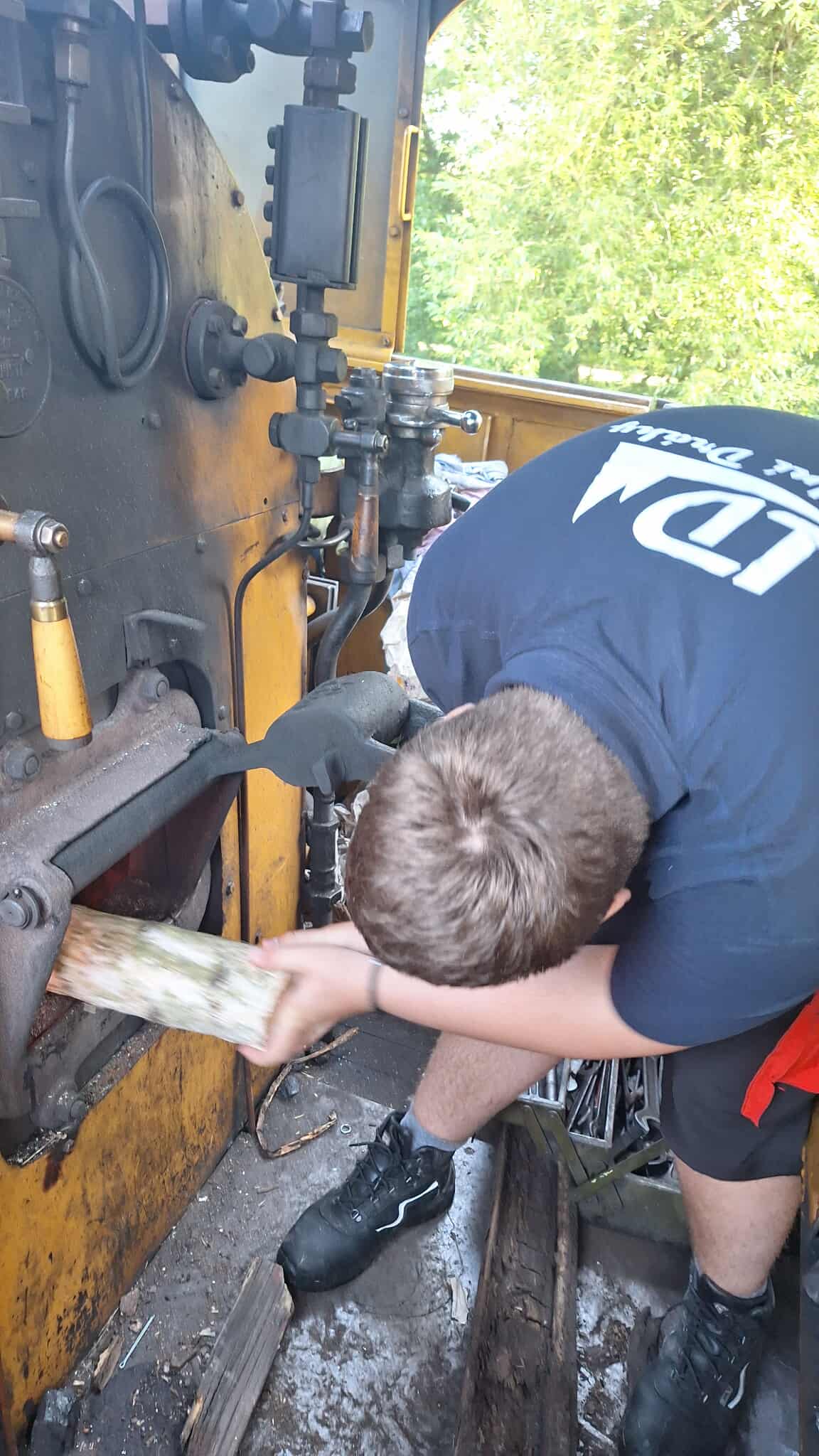 Training for UTZ-T (locomotive boilers).